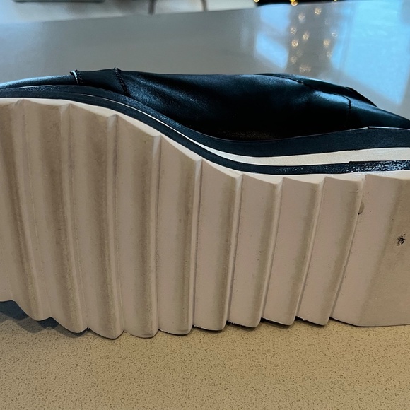 Wishbone collection platform sneakers. 10/40 - Picture 14 of 14